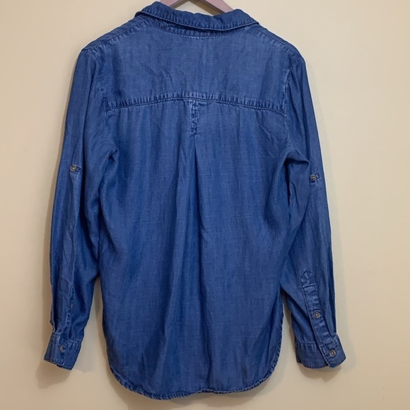Cloth & Stone | 100% Tencel Blue Denim Hi Lo Rounded Hem 3 Button Top Shirt S - Picture 17 of 17